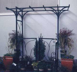 Scroll Arbor with Gate